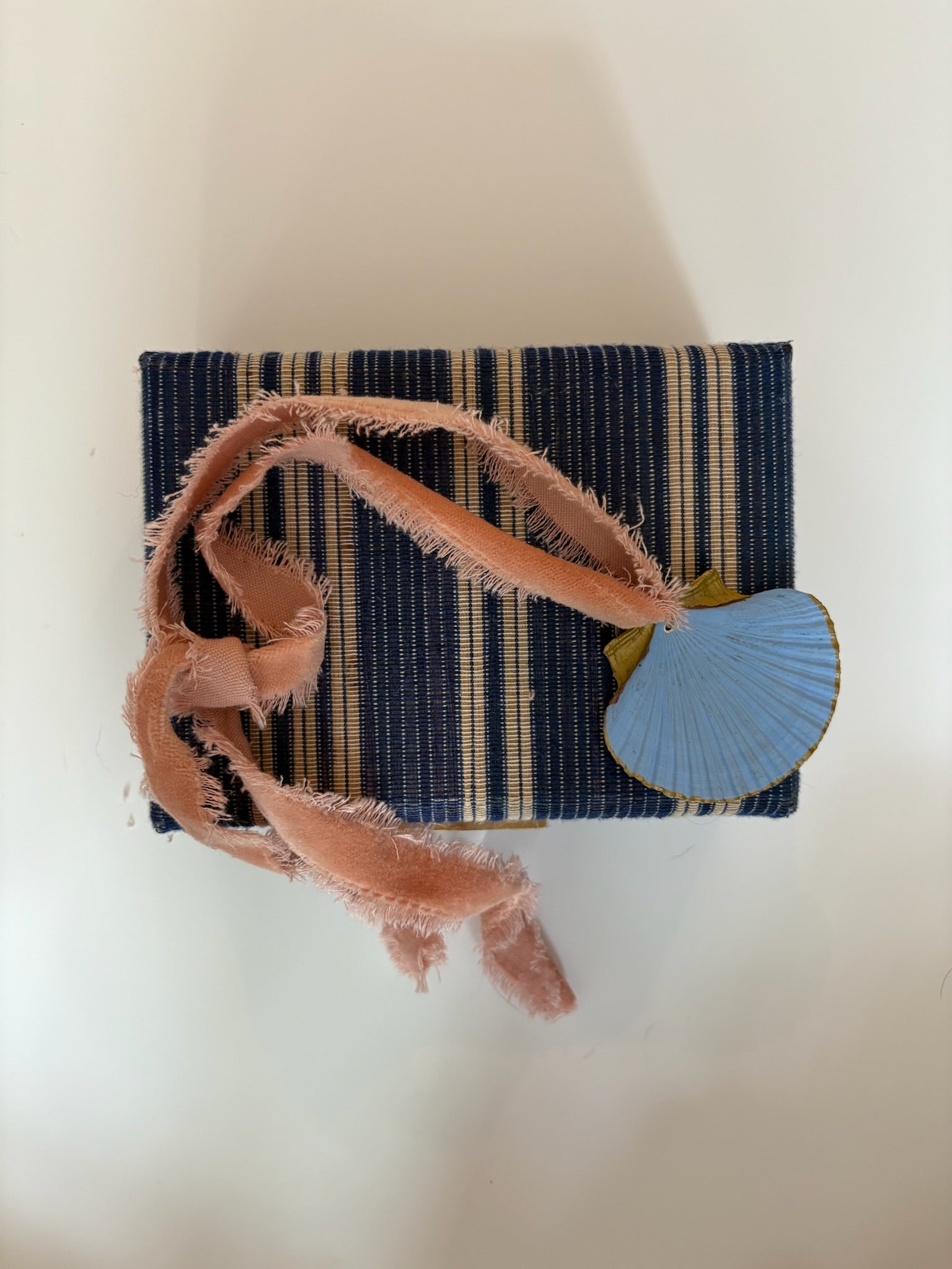 Frayed Ribbon Shell Necklace